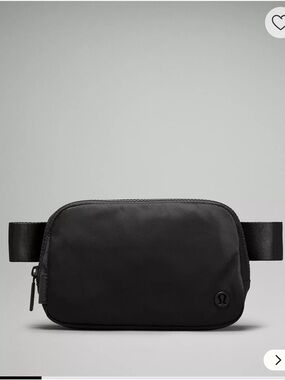 Lululemon Everywhere Belt Bag 1L